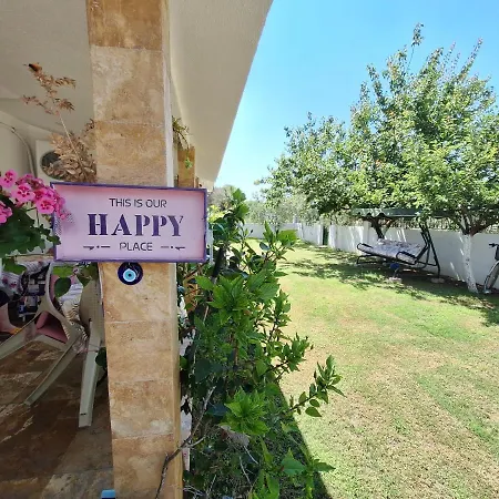 Inci Pensión Çeşme